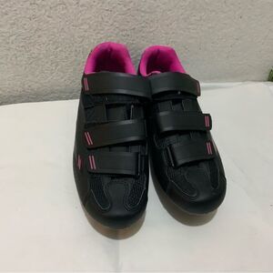 Tommaso Black and Pink Cycle Spin Shoes Size 7.5/38